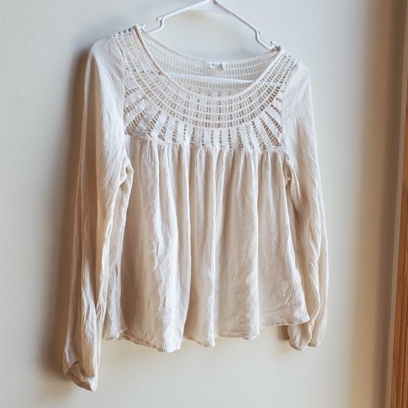 Aeropostale Ivory Crochet Lace Blouse Size Small - Picture 2 of 14
